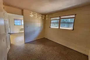 1933 NW 4th Ave, Gainesville, FL 32603 - Photo 4