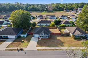 15520 NW 135th Terrace, Alachua, FL 32615 - Photo 4