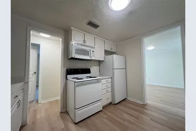 2490 SW 14th Drive #40, Gainesville, FL 32608 - Photo 8