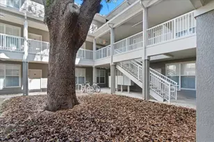 621 SW 10th St, Gainesville, FL 32601 - Photo 36