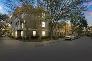 621 SW 10th St, Gainesville, FL 32601 - Photo 42