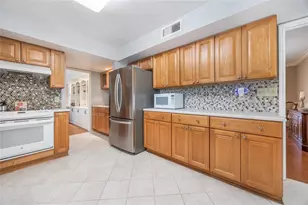 5808 SW 35th Way, Gainesville, FL 32608 - Photo 16