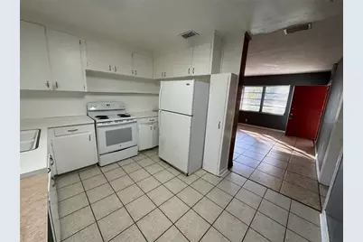 4023 SW 20th Street, Gainesville, FL 32608 - Photo 2