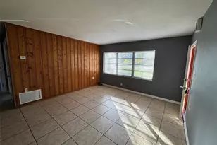 4023 SW 20th St, Gainesville, FL 32608 - Photo 8