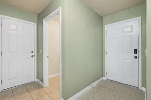 15705 NW 136th Terrace, Alachua, FL 32615 - Photo 6