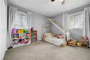 2026 NW 19th Ln, Gainesville, FL 32605 - Photo 32