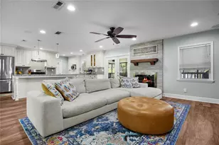 2026 NW 19th Ln, Gainesville, FL 32605 - Photo 12