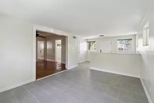 2114 NW 7th Terrace, Gainesville, FL 32609 - Photo 10