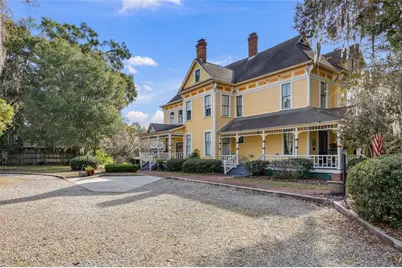 221 SE 7th Street, Gainesville, FL 32601 - Photo 2