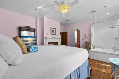 221 SE 7th Street, Gainesville, FL 32601 - Photo 38