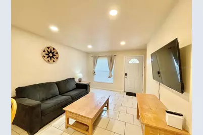 1826 SW 69th Terrace #A & B, Gainesville, FL 32607 - Photo 4