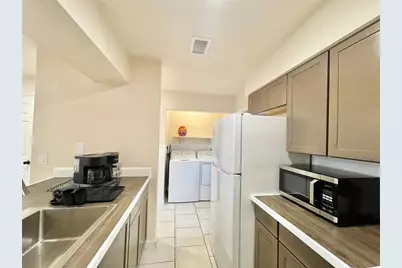 1826 SW 69th Terrace #A & B, Gainesville, FL 32607 - Photo 8