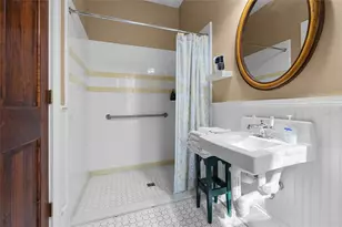 205 SE 7th St, Gainesville, FL 32601 - Photo 20