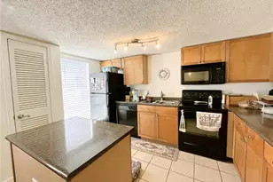 1810 NW 23rd Blvd, Gainesville, FL 32605 - Photo 8