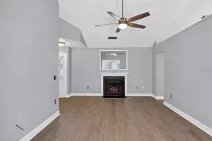 8407 SW 46 Ln, Gainesville, FL 32608 - Photo 4