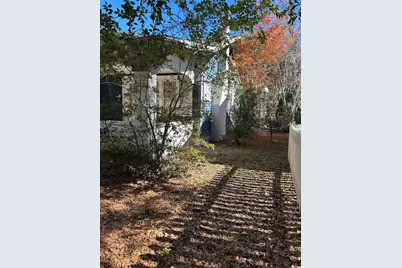 119 NW 7th Terrace, Gainesville, FL 32601 - Photo 2