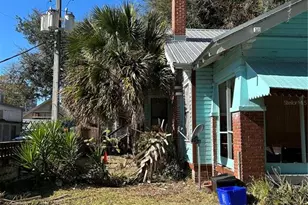 102 NW 7th St, Gainesville, FL 32601 - Photo 4