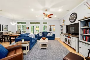 6377 SW 88th Terrace, Gainesville, FL 32608 - Photo 8