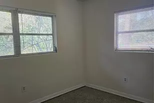 930/932 NE 6th Ave, Gainesville, FL 32601 - Photo 14