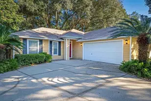 4529 NW 35th Ter, Gainesville, FL 32605 - Photo 2