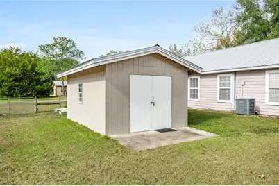 719 Town Court, Bronson, FL 32621 - Photo 46