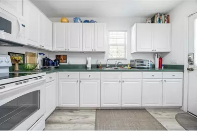 719 Town Court, Bronson, FL 32621 - Photo 14