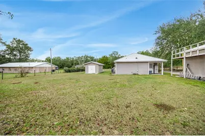 719 Town Court, Bronson, FL 32621 - Photo 34