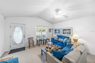 719 Town Ct, Bronson, FL 32621 - Photo 6