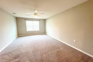 19069 NW 165th Ln, High Springs, FL 32643 - Photo 8