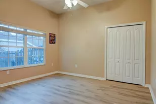 8362 SW 11th Rd, Gainesville, FL 32607 - Photo 18