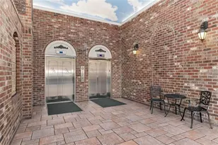 201 SE 2nd Ave, Gainesville, FL 32601 - Photo 8