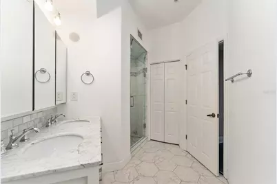 201 SE 2nd Avenue #418, Gainesville, FL 32601 - Photo 36