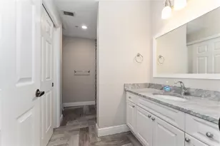 201 SE 2nd Ave, Gainesville, FL 32601 - Photo 40