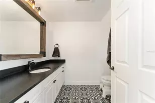 201 SE 2nd Ave, Gainesville, FL 32601 - Photo 44