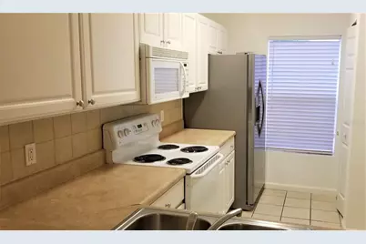 4961 NW 43rd Avenue #107, Gainesville, FL 32606 - Photo 8