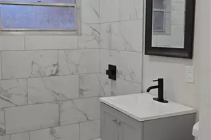 1504 SE 12 Pl, Gainesville, FL 32641 - Photo 4