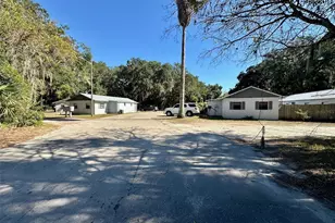 647 NE Waldo Rd, Gainesville, FL 32641 - Photo 22