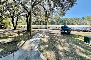 647 NE Waldo Rd, Gainesville, FL 32641 - Photo 24