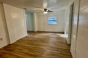 647 NE Waldo Rd, Gainesville, FL 32641 - Photo 4