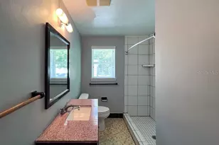 204 NW 18th St, Gainesville, FL 32603 - Photo 14