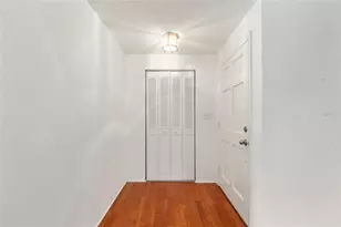 560 E Country Club Dr, Williston, FL 32696 - Photo 6