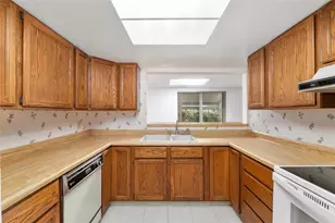 560 E Country Club Dr, Williston, FL 32696 - Photo 24