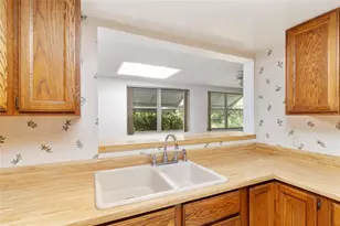 560 E Country Club Dr, Williston, FL 32696 - Photo 26