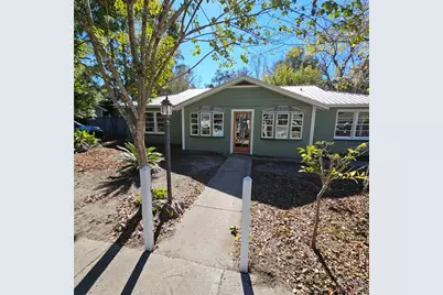 1027 NW 11th Avenue, Gainesville, FL 32601 - Photo 1