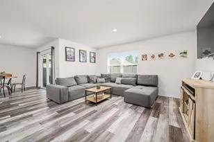 2181 NW 247th Dr, Newberry, FL 32669 - Photo 8