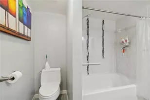 2718 NW 39th Dr, Gainesville, FL 32606 - Photo 14