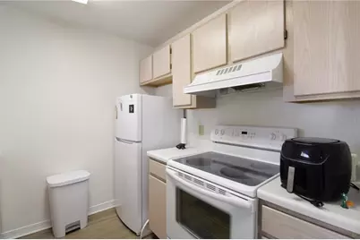 2360 SW Archer Road #212, Gainesville, FL 32608 - Photo 12