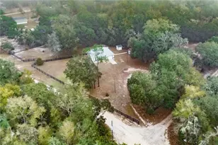 10791 NE 73rd Ln, Bronson, FL 32621 - Photo 16