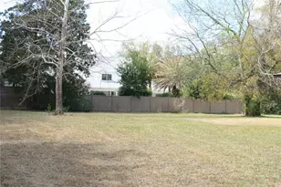 516 SW 127 St, Newberry, FL 32669 - Photo 8