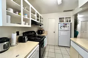 2811 SW Archer Rd, Gainesville, FL 32608 - Photo 6